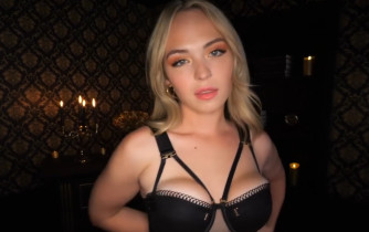 Lilly Bell Gets A Cum Bath