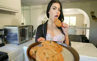 Gal Ritchie - Hello Mr. Handyman PropertySex 